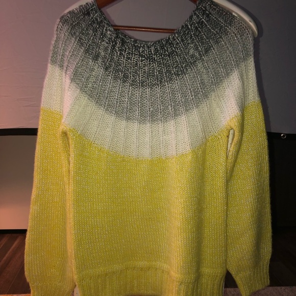 Sweaters - Sweater with subtle sparkle detail